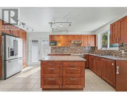 7220 Mitch Owens Road, Ottawa, ON K4P1K8 Photo 11