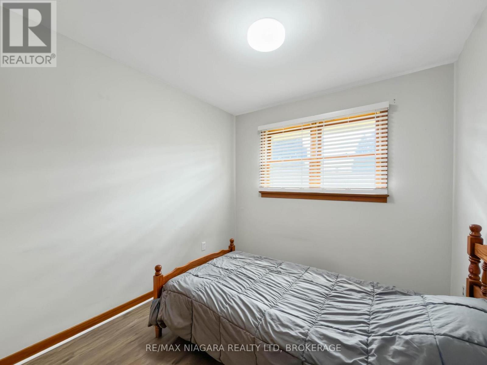 6558 O'NEIL STREET - 22