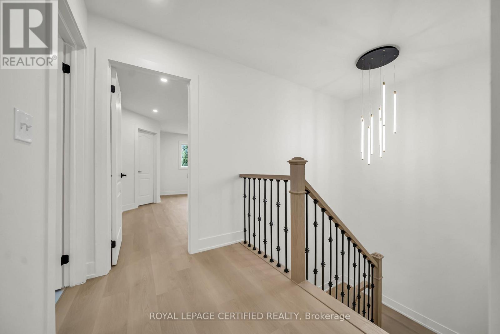 3864 COACHMAN CIRCLE - Image 21