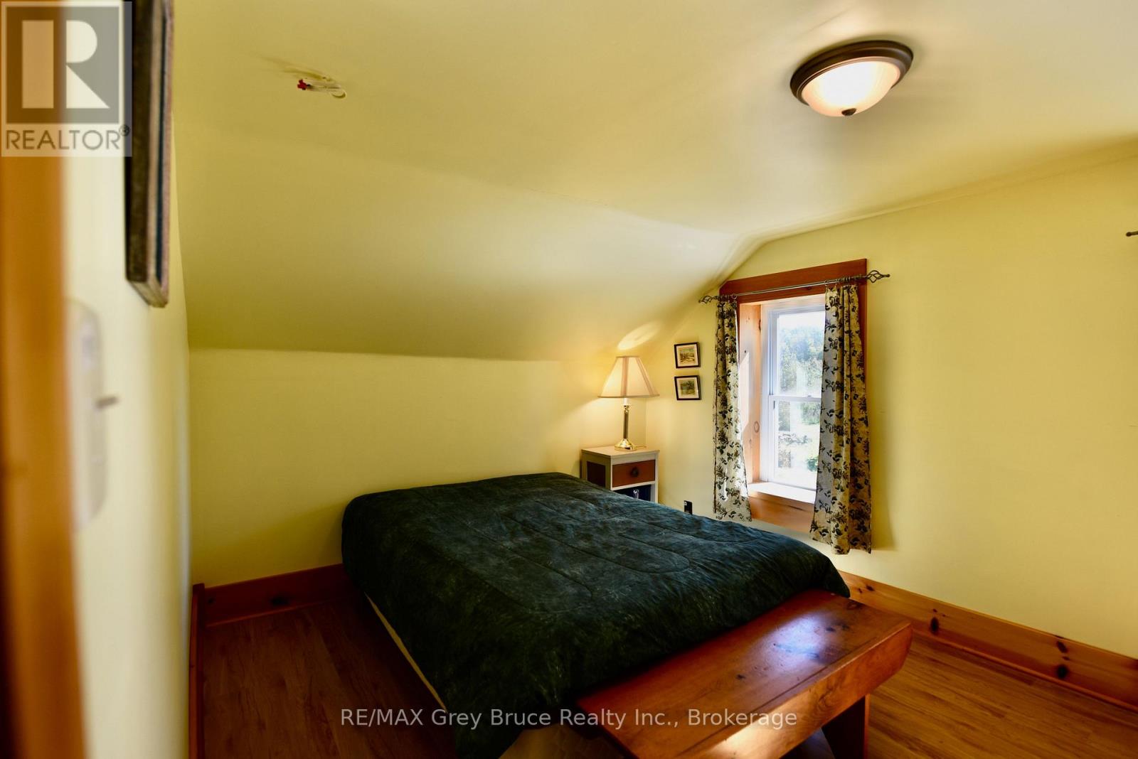 226 BARTLEY DRIVE - Image 25