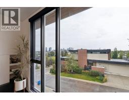 2205 17 Street SW - photo 9