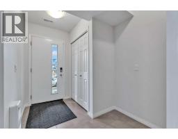 569 savanna Boulevard NE - photo 2