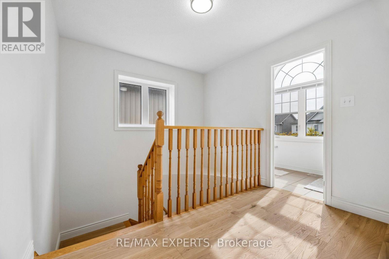 52 BRUCE CAMERON DRIVE - 22