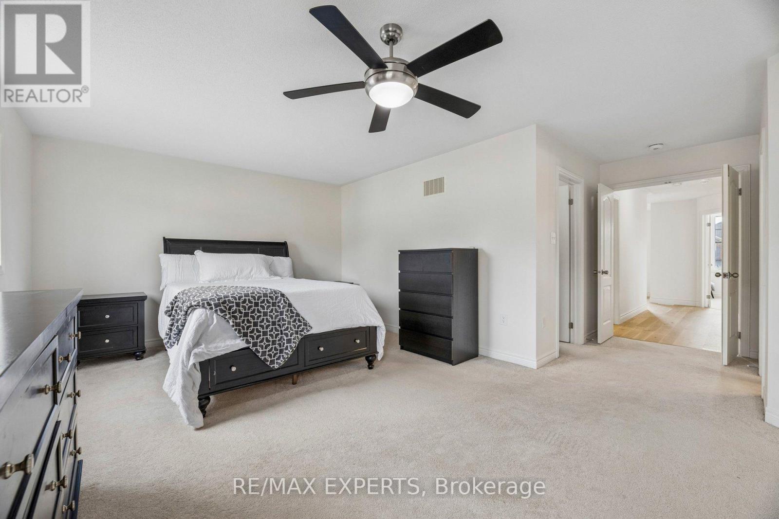 52 BRUCE CAMERON DRIVE - Image 31