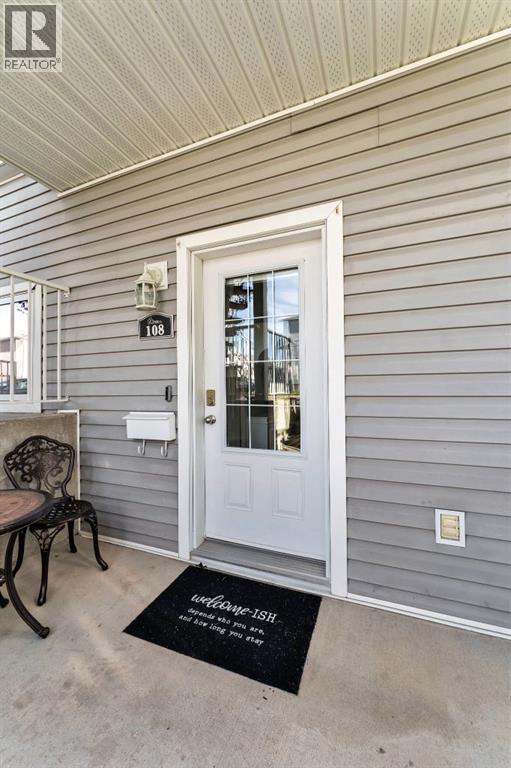 108 Northlands Pointe NE - 2