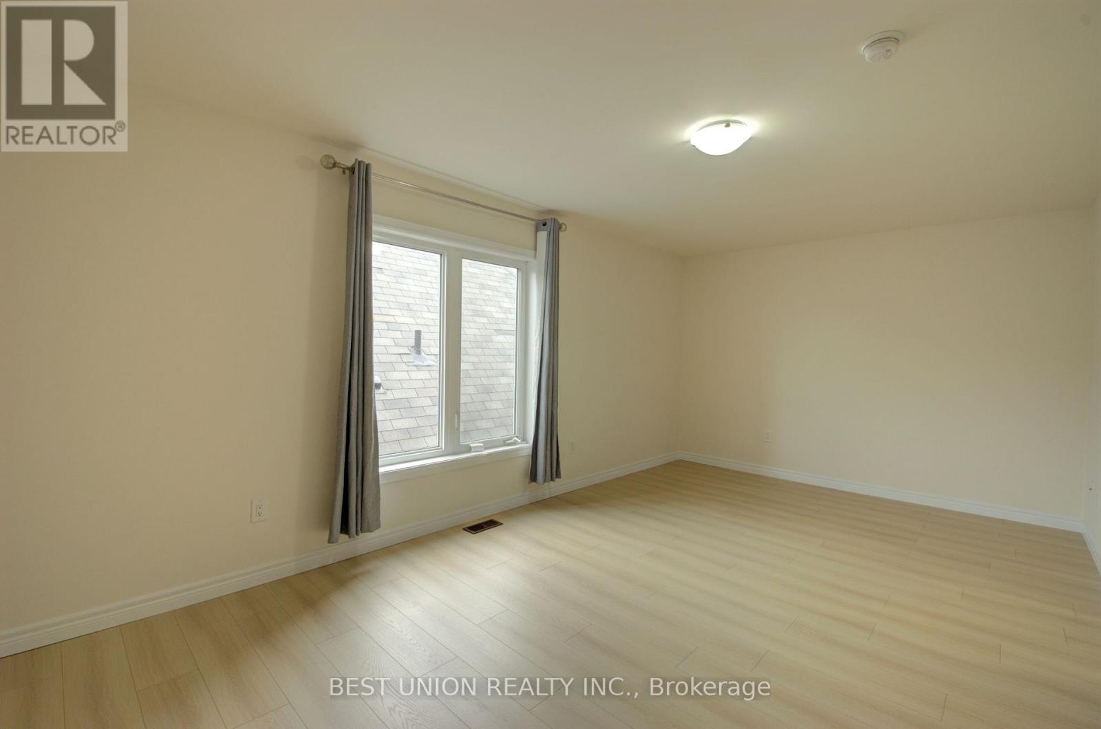 Photo 15 of 196 Donald Sim Avenue, Markham (Cornell)
