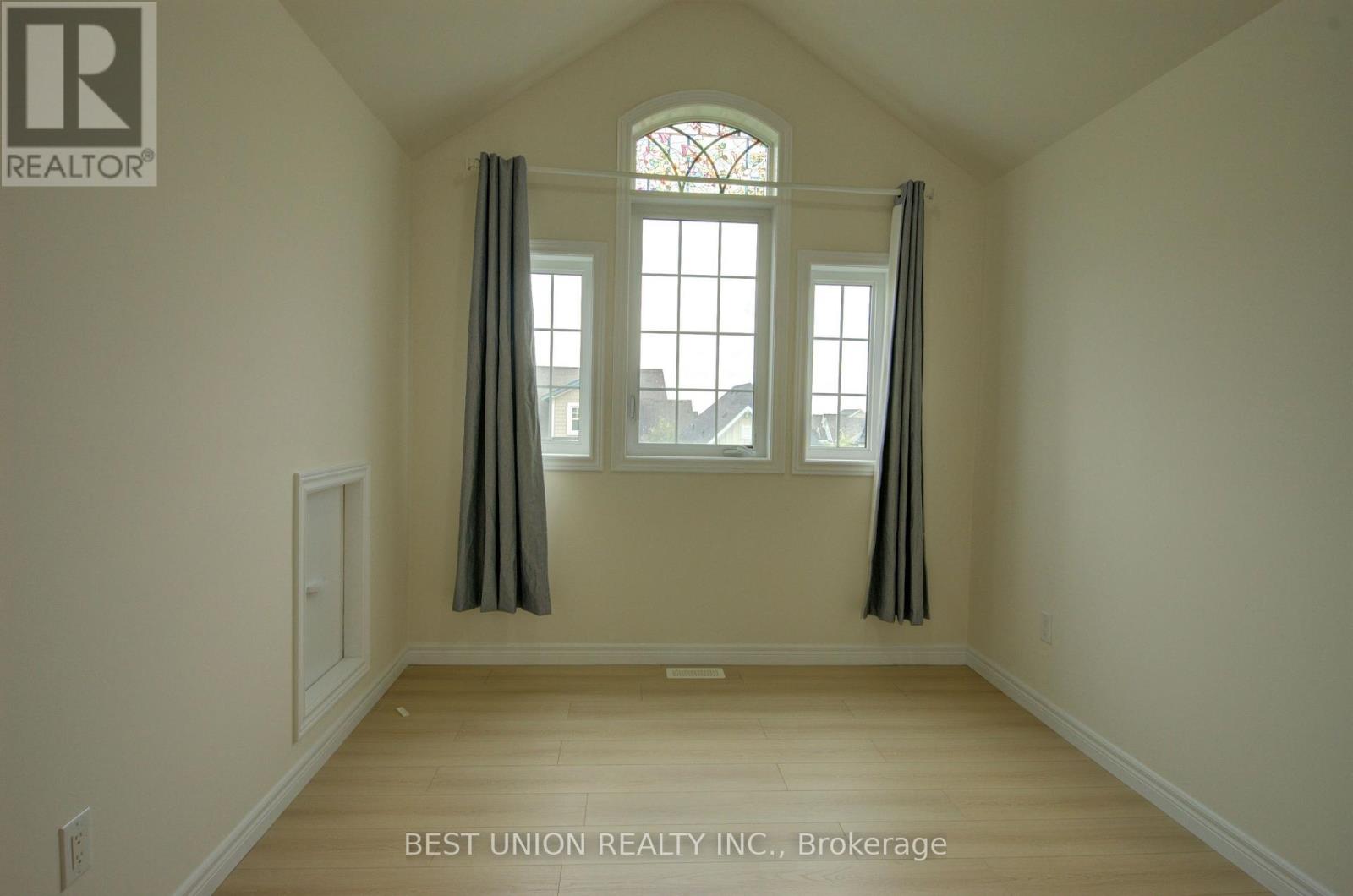 Photo 16 of 196 Donald Sim Avenue, Markham (Cornell)