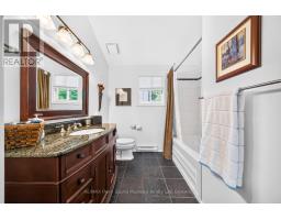 53 Crown Retreats Road, Whitestone, ON P0A1G0 Photo 23