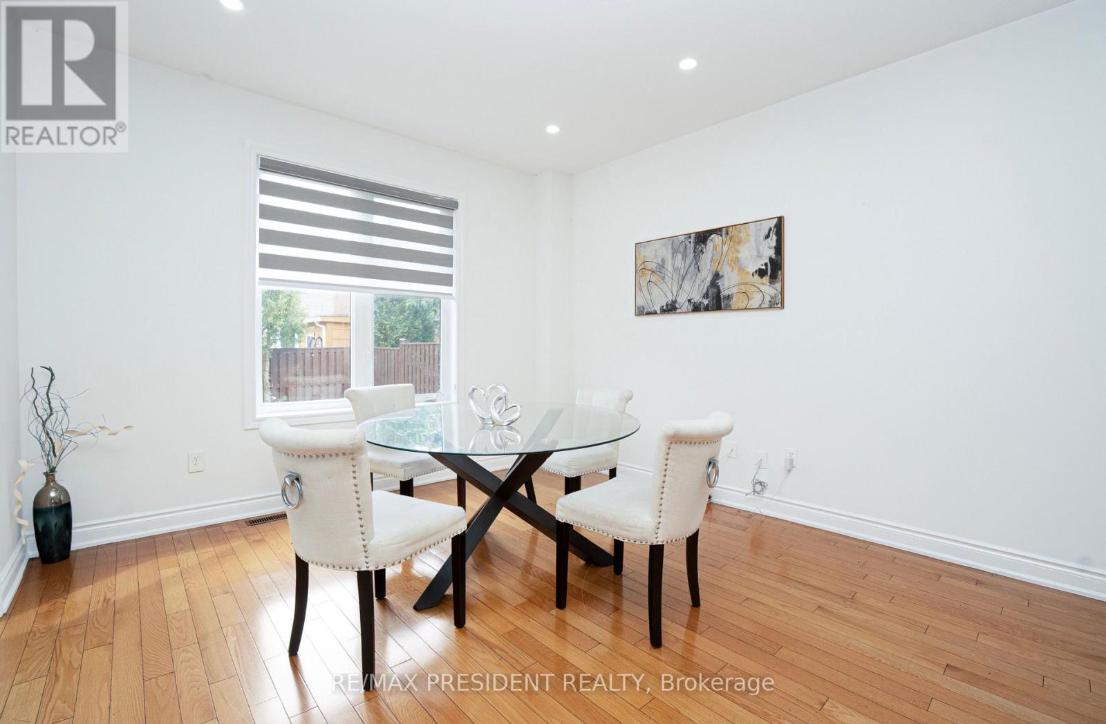 4 Chalkfarm Crescent, Brampton, ON photo 12