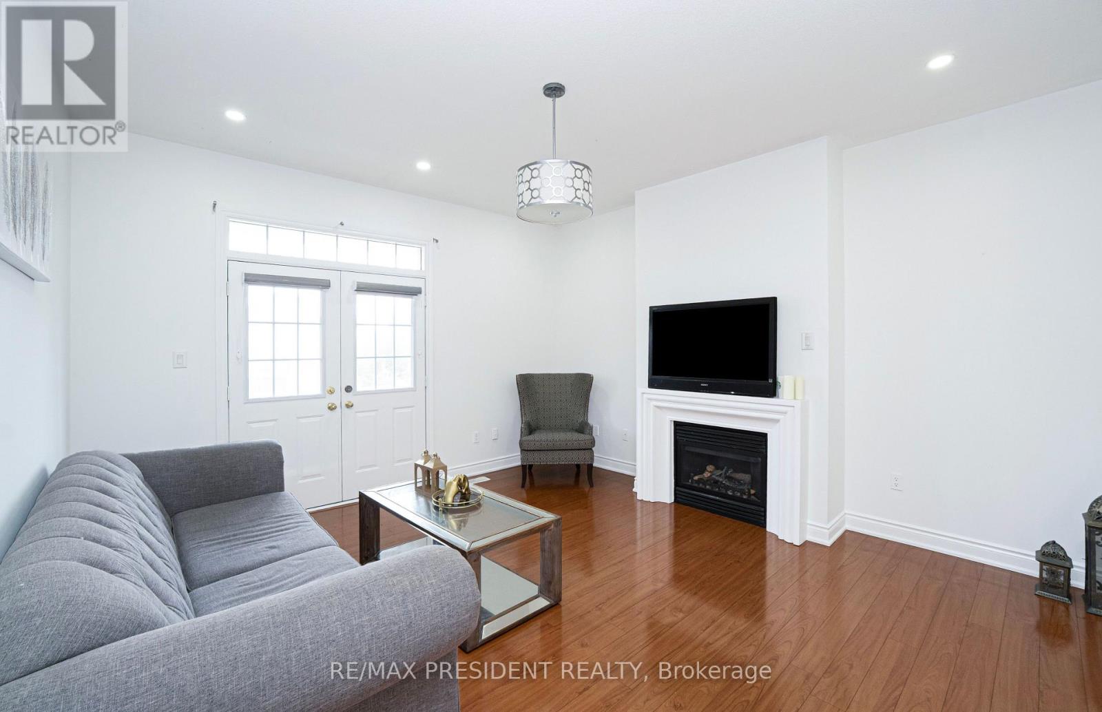 4 Chalkfarm Crescent, Brampton, ON photo 21