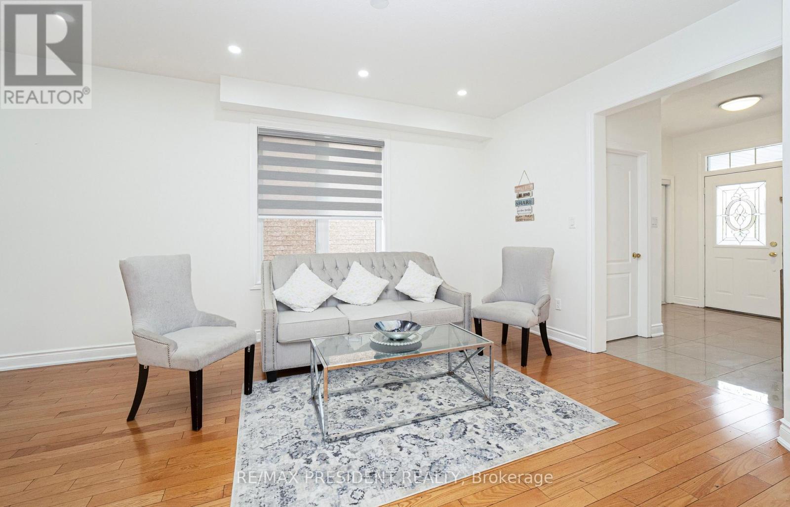 4 CHALKFARM CRESCENT - 9