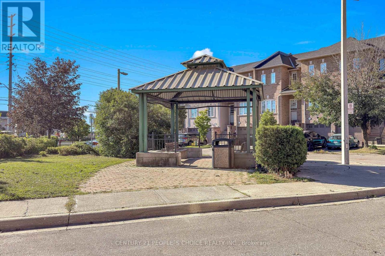 435 Hensall Circle — photo 47