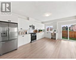 Kitchen - 102 Cadillac Crescent, Brampton, ON L7A3B4 Photo 6