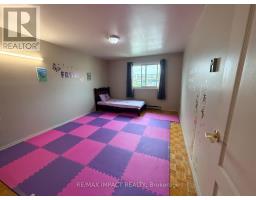 28 - 33 Taunton Road, Oshawa, ON L1G3T6 Photo 7