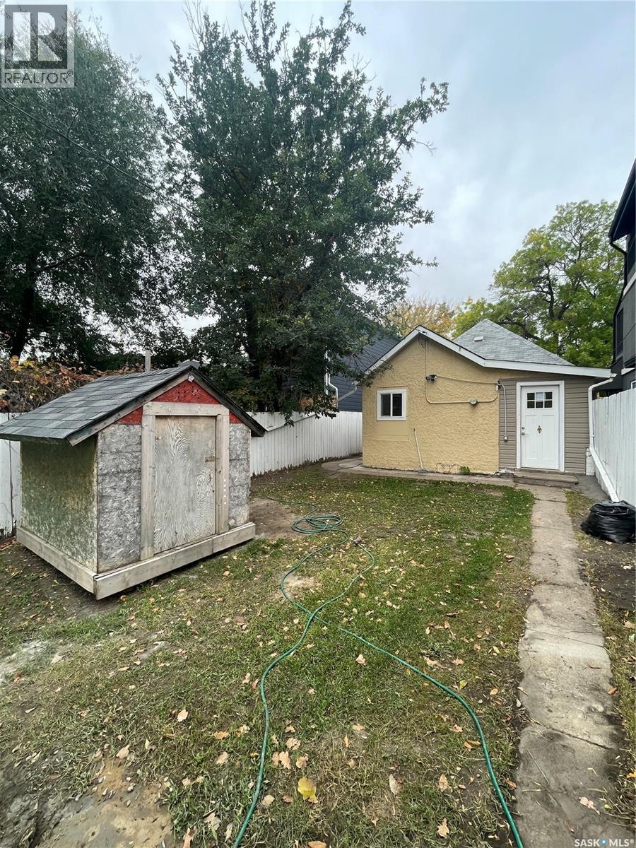 434 G AVENUE S, Saskatoon — photo 8