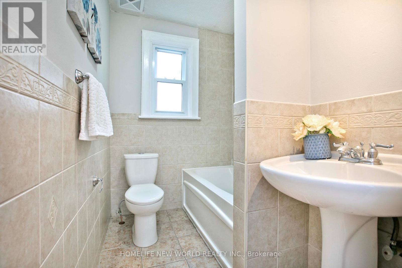 74 Haddon Avenue North, Hamilton, ON photo 24