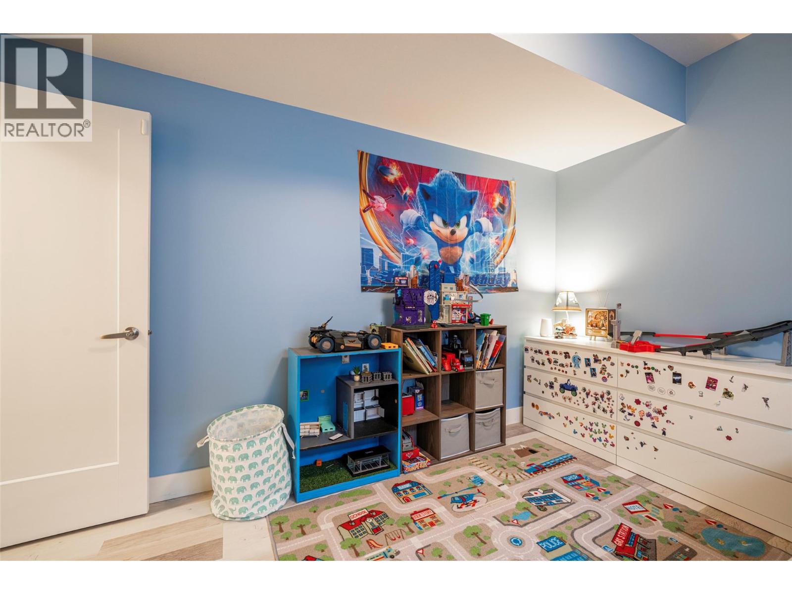 881 Mt.Ida Drive - 22