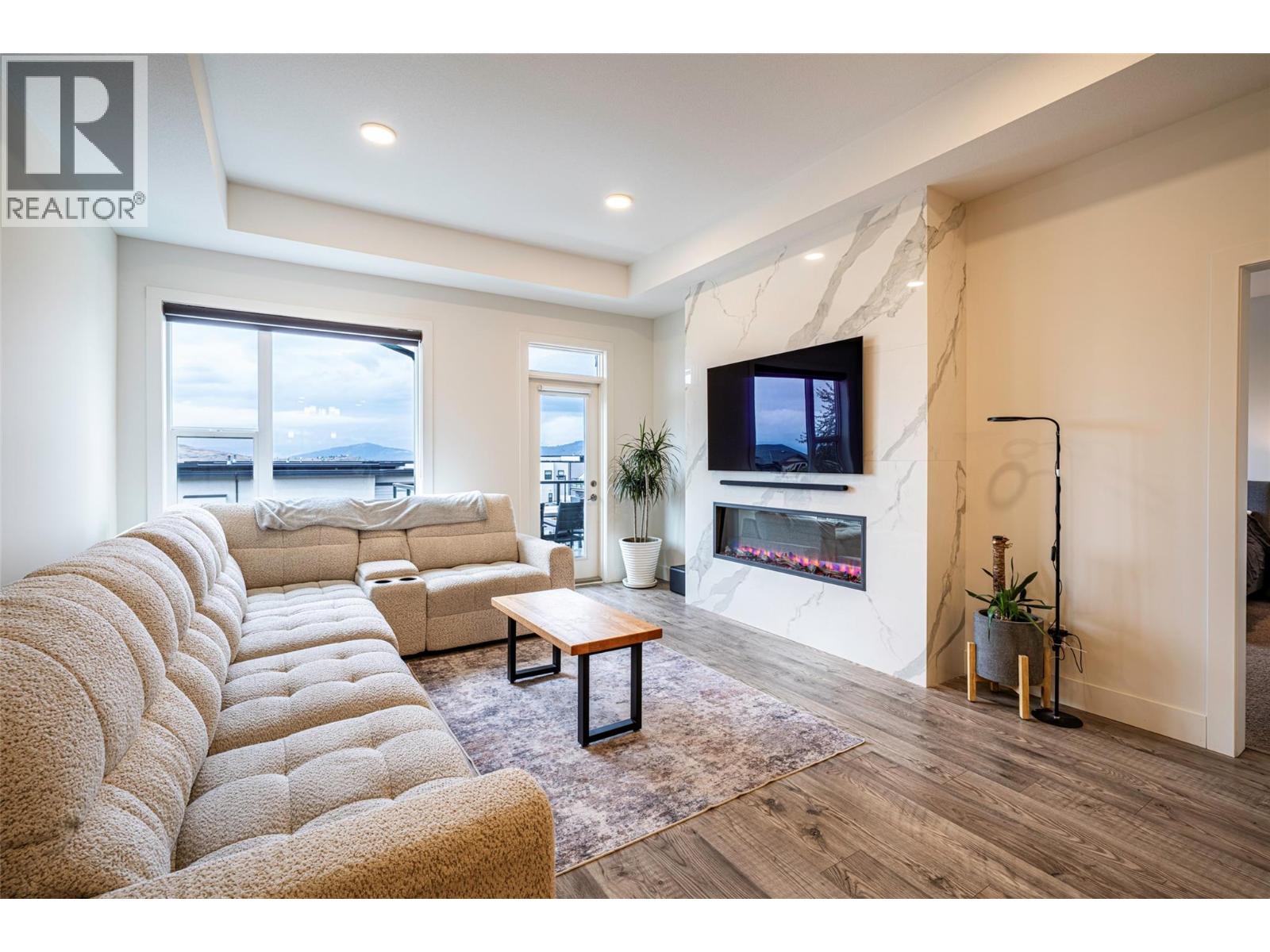 881 Mt.Ida Drive - Image 3