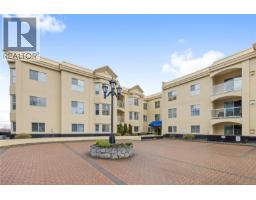 405 220 Island Hwy W, Parksville, BC V9P2P3 Photo 19