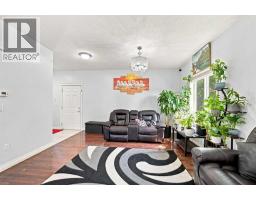 2pc Bathroom - 201 Saddlelake Drive Ne, Calgary, AB T3J0P2 Photo 7
