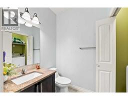 4pc Bathroom - 201 Saddlelake Drive Ne, Calgary, AB T3J0P2 Photo 16