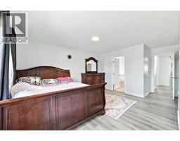 Living room - 201 Saddlelake Drive Ne, Calgary, AB T3J0P2 Photo 20
