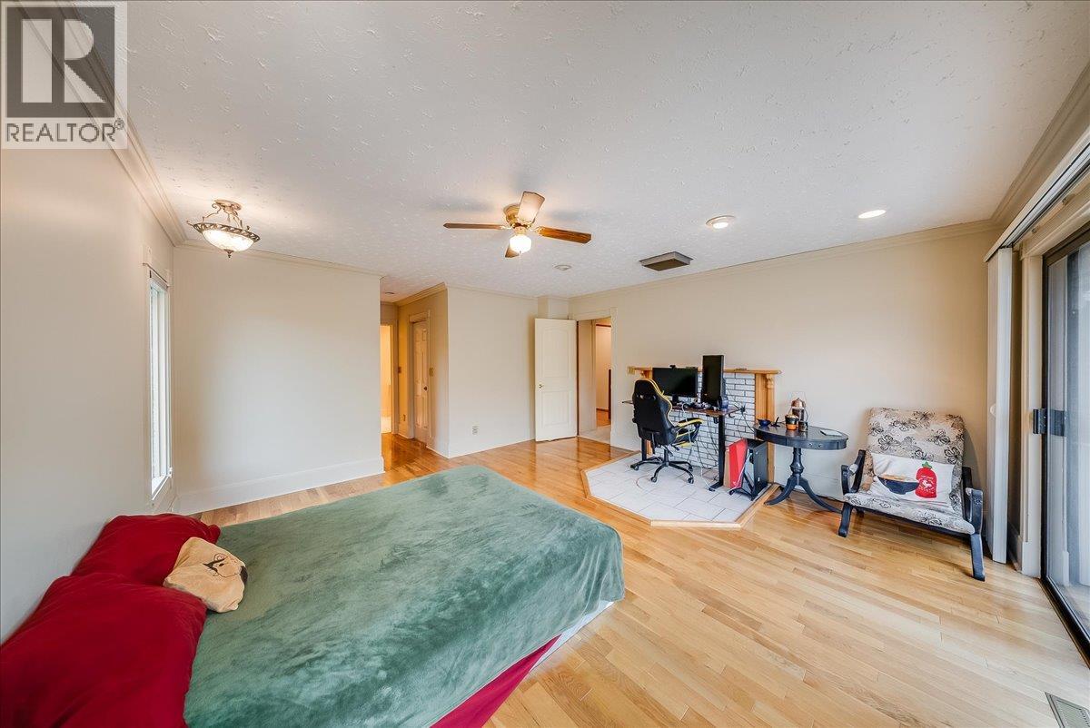 221 Second Avenue - 17