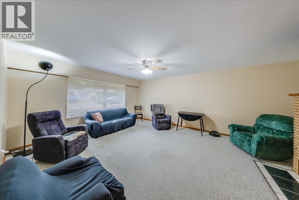 221 Second Avenue - 5
