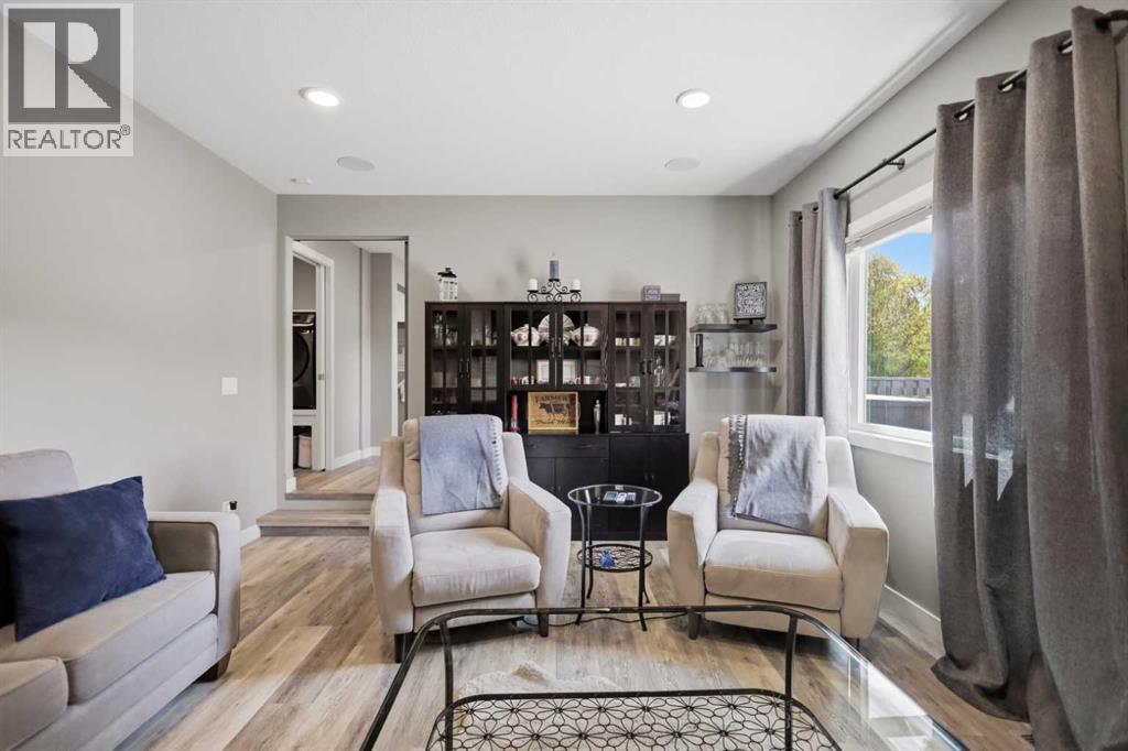 Listing photo – 6 Wiltshire Place, Red Deer