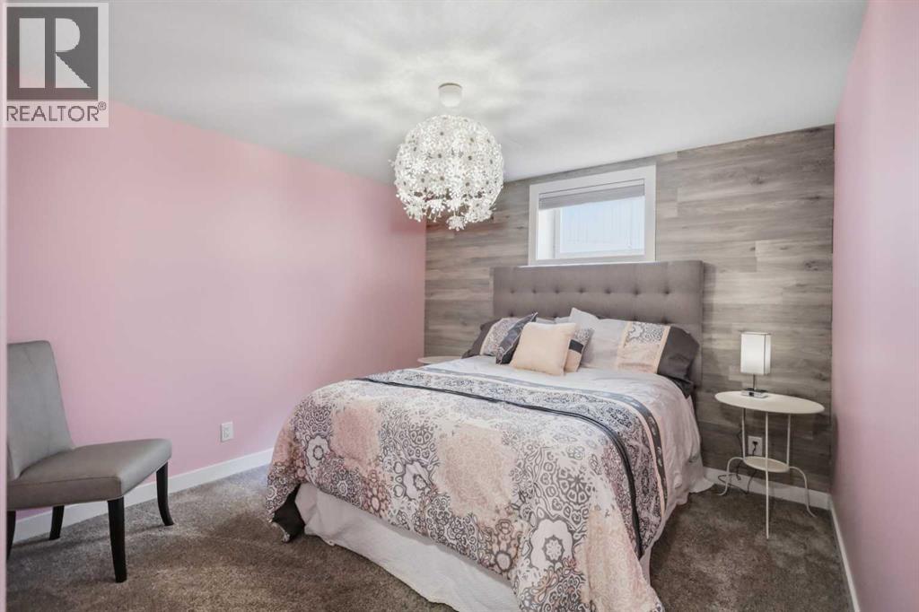 Listing photo – 6 Wiltshire Place, Red Deer