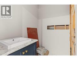 93 Westwood Road, Lumby, BC V0E2G1 Photo 34