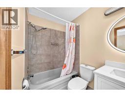 144 Hawkdale Close Nw, Calgary, AB T3G2Z9 Photo 30