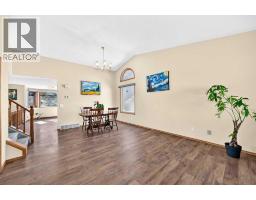 2pc Bathroom - 144 Hawkdale Close Nw, Calgary, AB T3G2Z9 Photo 7