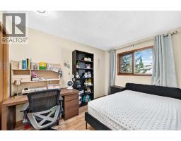 144 Hawkdale Close Nw, Calgary, AB T3G2Z9 Photo 29