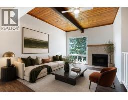 2634 Oakmoor Drive SW - photo 1