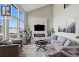 2pc Bathroom - 2137 Lupin Court, Kamloops, BC V2E0E2 Photo 16