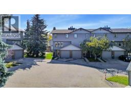 5, 64 Woodacres Crescent SW - photo 2