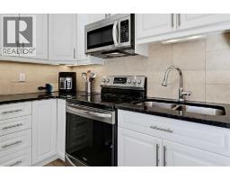 3pc Bathroom - 5, 64 Woodacres Crescent Sw, Calgary, AB T2W4V6 Photo 8