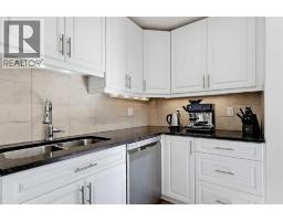 Bedroom - 5, 64 Woodacres Crescent Sw, Calgary, AB T2W4V6 Photo 7