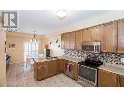 Family room - 92 Checkerberry Crescent, Brampton, ON L6R3P6 Photo 8
