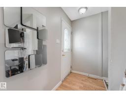 Bedroom 3 - 5914 91 Av Nw, Edmonton, AB T6B0R4 Photo 6