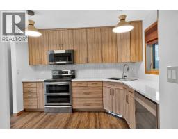 Bedroom - 10407 102 Ave, Sexsmith, AB T0H3C0 Photo 7
