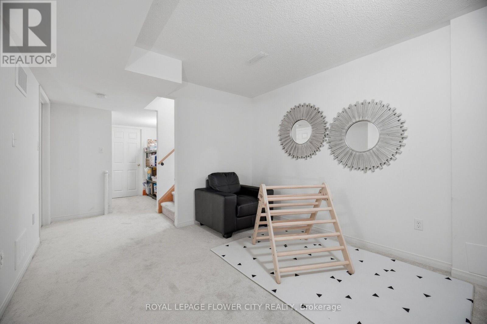 381 CEDRIC TERRACE - Image 30