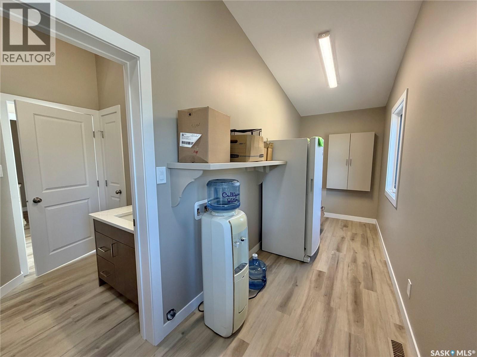 1119 Birchwood AVENUE - 32