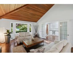 13446 19 Avenue, Surrey, BC V4A9C7 Photo 13