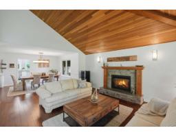 13446 19 Avenue, Surrey, BC V4A9C7 Photo 11