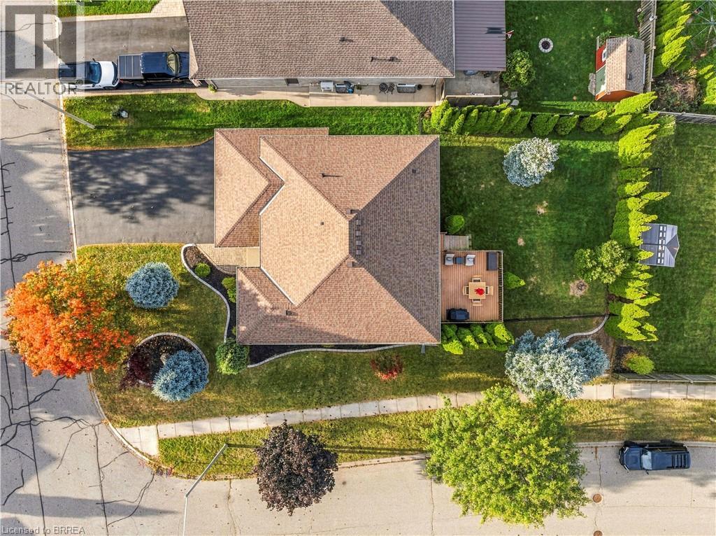 79 COURT Drive - Image 29