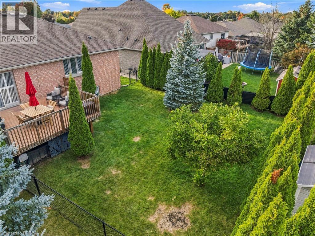79 COURT Drive - Image 30