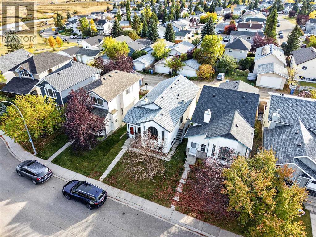 119 Covington Close NE, Calgary, Alberta, T3K4M1