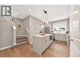 668 Savanna Drive NE - photo 3